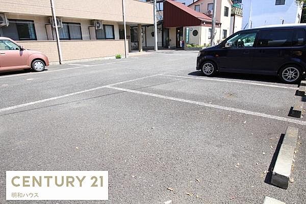 画像20:敷地内駐車場に空きがあります！