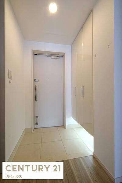 apartment 埼玉県東松山市箭弓町１丁目4-5
地図を見る