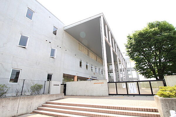 apartment 埼玉県東松山市箭弓町１丁目4-5
地図を見る