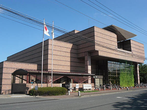apartment 埼玉県東松山市箭弓町１丁目4-5
地図を見る