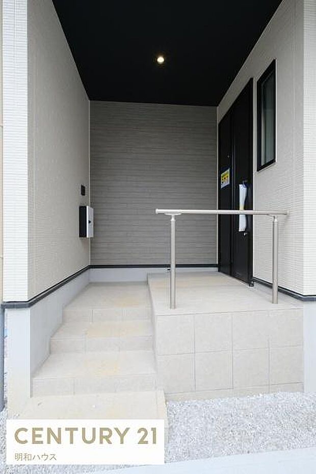 防犯対策のダブルロックドア!