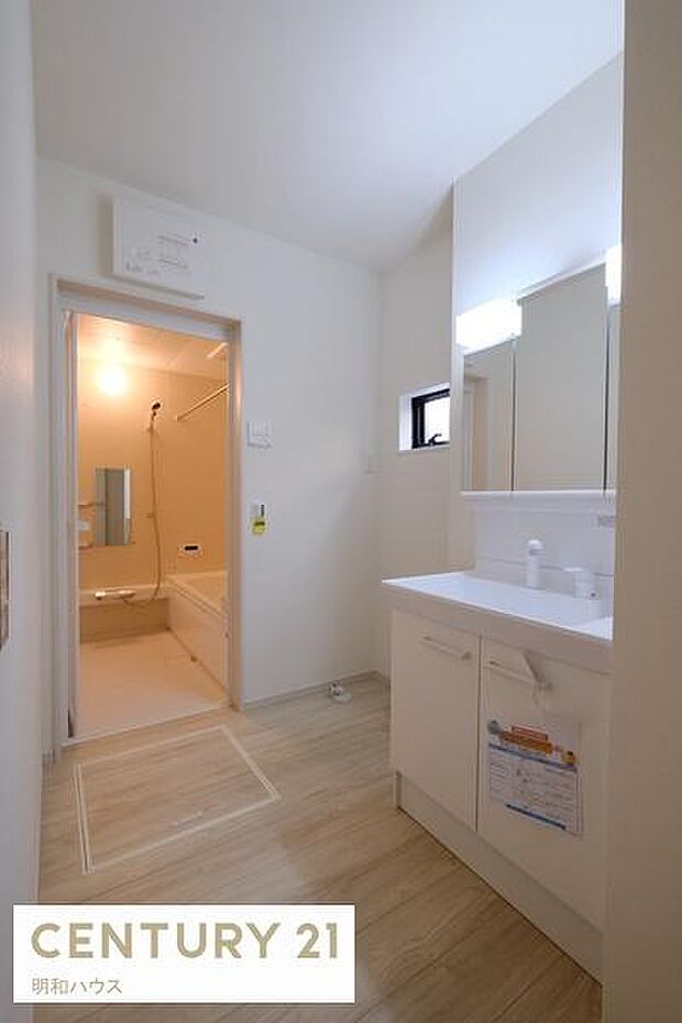 玄関近くにあり手洗いうがいが習慣付きます