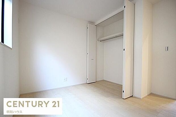 洋室5.4帖+クローゼット!