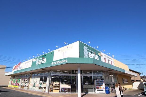 セリア 坂戸入西店まで473m