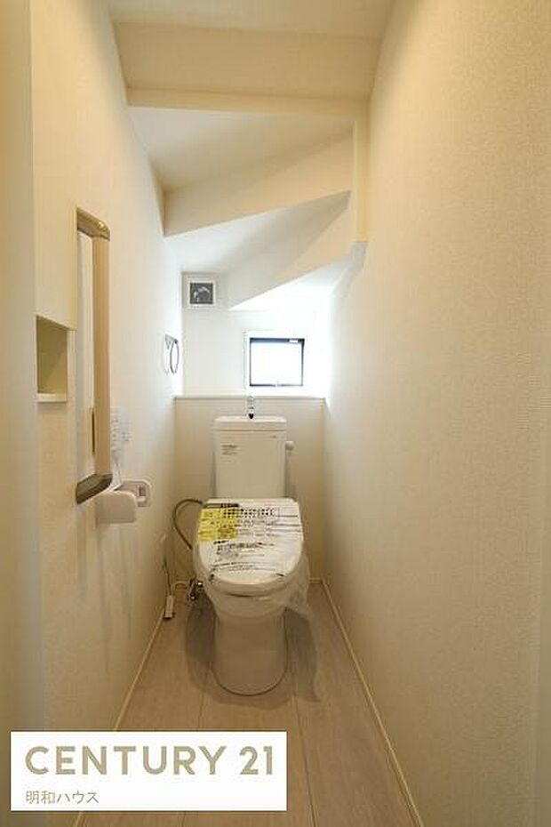 1階2階 ウォシュレットトイレ