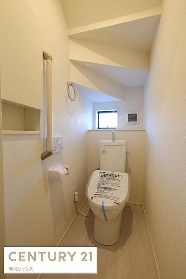 1階2階 ウォシュレットトイレ