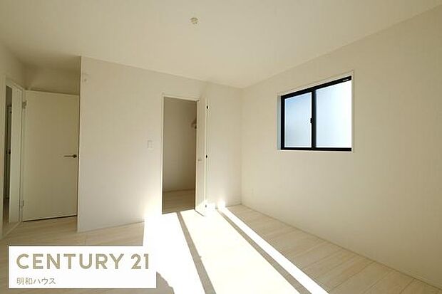 4号棟 洋室7.5帖+W-クローゼット