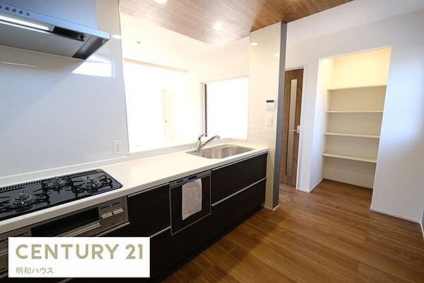 ◎忙しい家事の味方♪食洗器！手荒れも防げ経済的です！◎浄水機一体型水栓！綺麗なお水でお料理ができます！