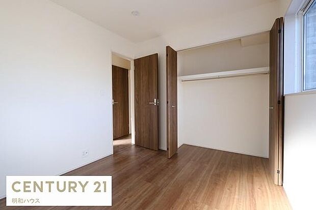 洋室5帖＋クローゼット