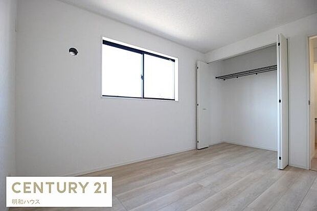 洋室6帖+クローゼット