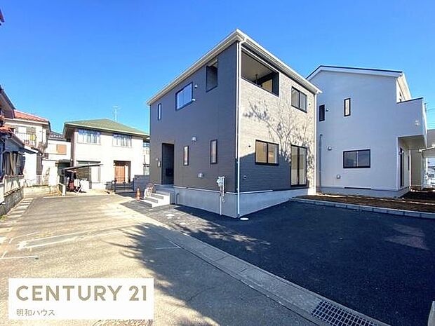 カースペース2台駐車可能