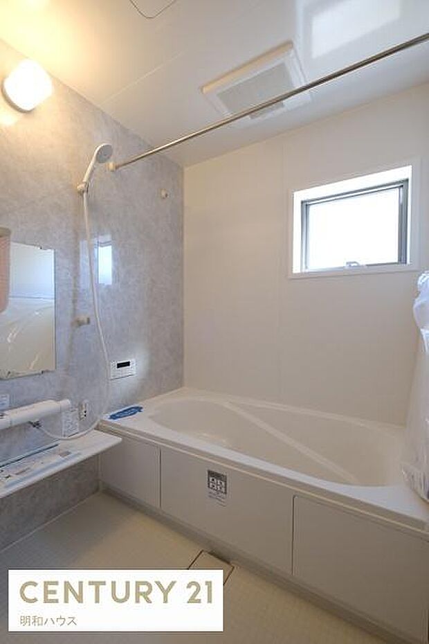 冬場も安心な追炊き・浴室暖房乾燥機付き！