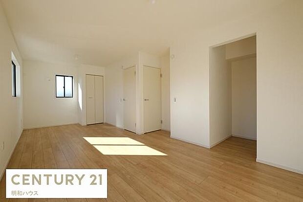 2号棟 洋室13.7帖 2部屋に分割可!