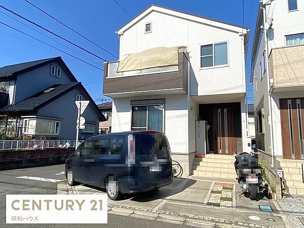 ロフトのあるゆとりの主寝室が魅力です！