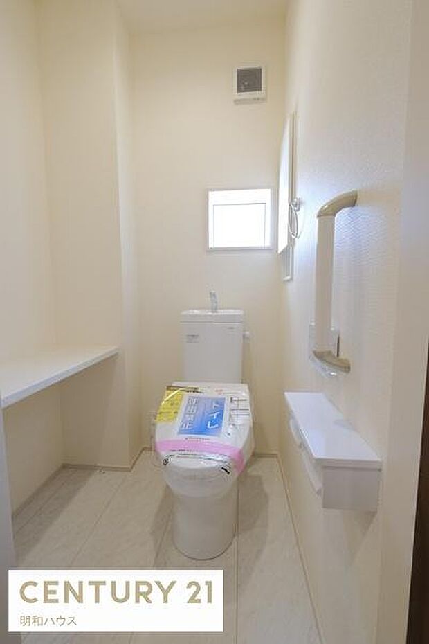 1階2階 ウォシュレットトイレ