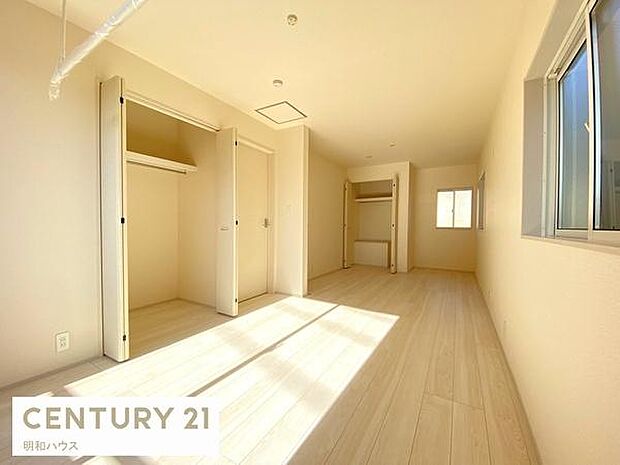 1号棟・可変型洋室10.5帖！