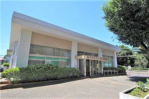 坂戸市役所北坂戸出張所まで631m