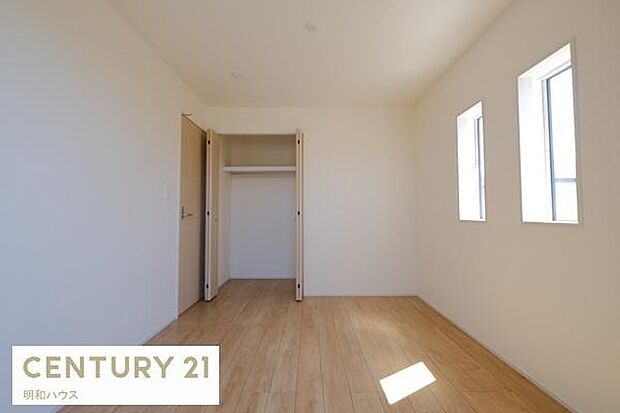 洋室5.25帖+クローゼット