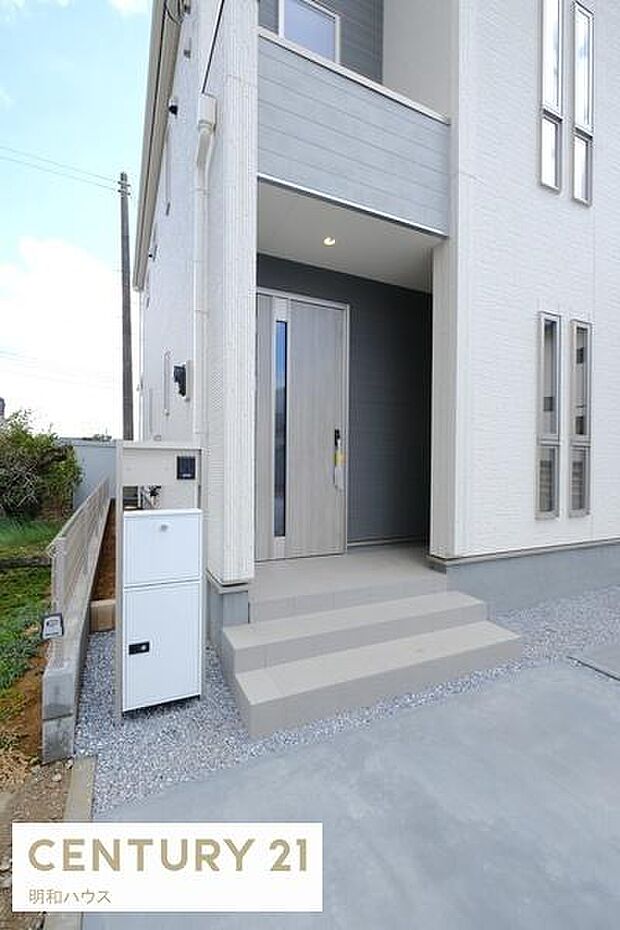 便利な宅配BOXが付いています!