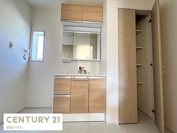 4号棟・スマートサニタリー+リネン庫!