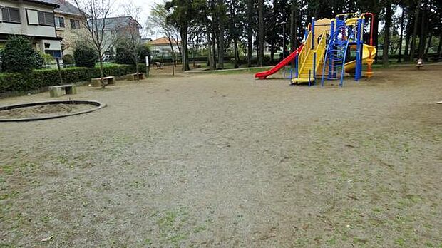 天王公園まで394m