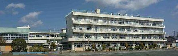 川越市立名細小学校まで2000m