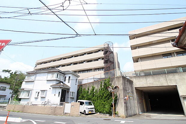 公益社団法人東松山医師会東松山医師会病院まで1019m