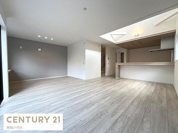 家族の笑顔が溢れる広々LDK22.9帖!