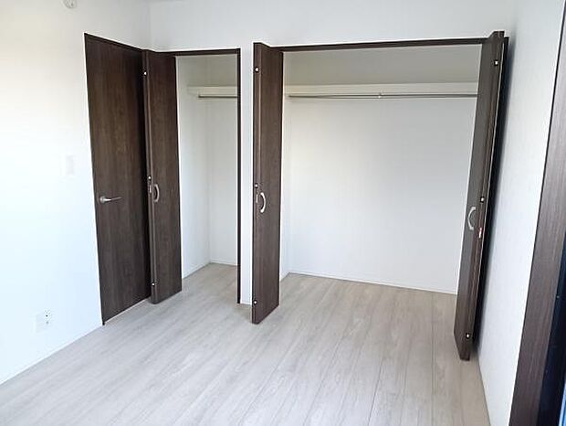 ◎洋室6帖+クローゼット1.5帖!◎断熱性・保温性に優れ、省エネ効果や結露防止のペアガラス!◎新鮮な空気を保つ24時間換気システム!