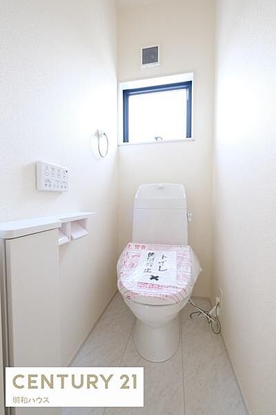 1階2階 ウォシュレットトイレ