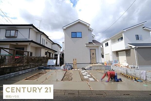 カースペース並列3台駐車可！