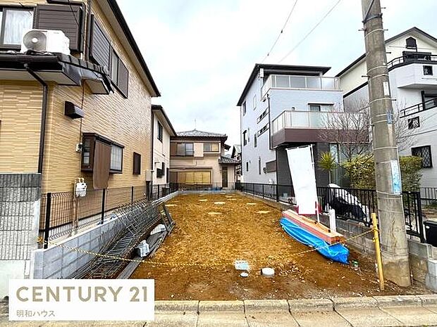 若葉駅バス8分富士見中央公園停歩12分!