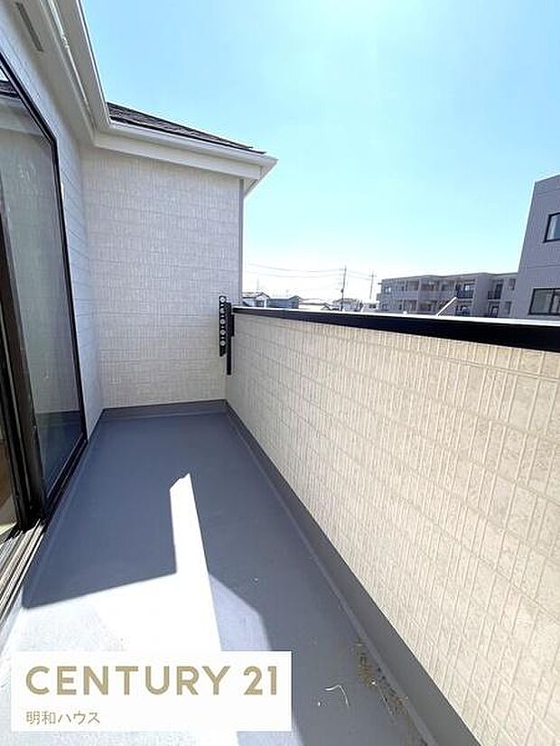 バルコニー2箇所あります!