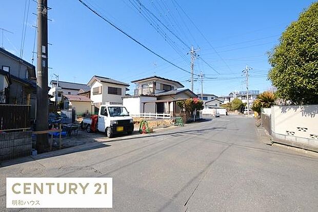 公園まで2分・コンビニまで4分!