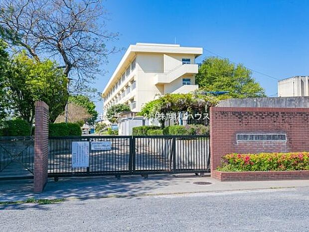 鶴ヶ島市立藤小学校まで660m