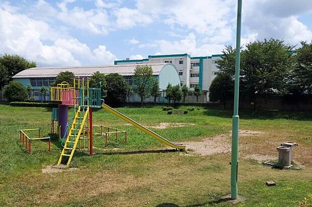 扇田公園まで509m