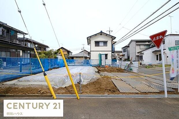 カースペース並列2台あり！