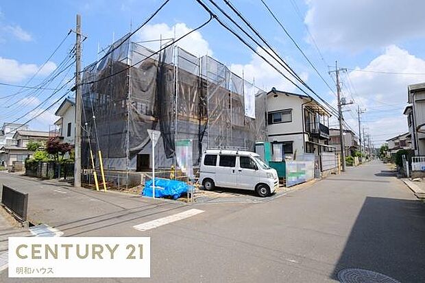 近隣に商業施設があり、お買物が便利！