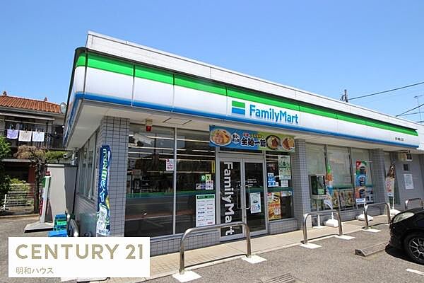 ファミリーマート鶴ヶ島鶴ヶ丘店まで427m