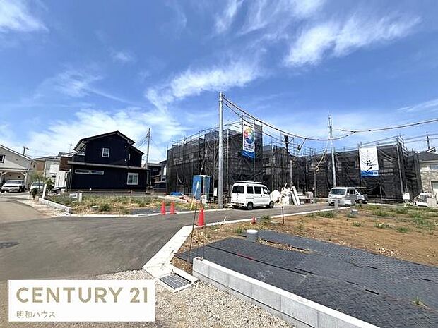 北側道路入り口より 霞が関中学校停歩6分