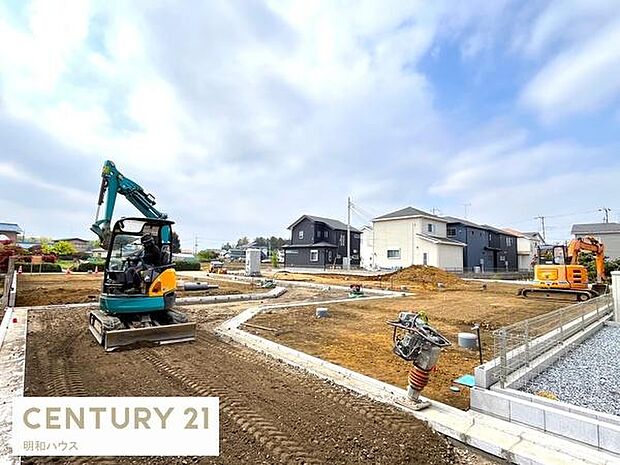 手前Ｂ棟　小学校・中学校近く！
