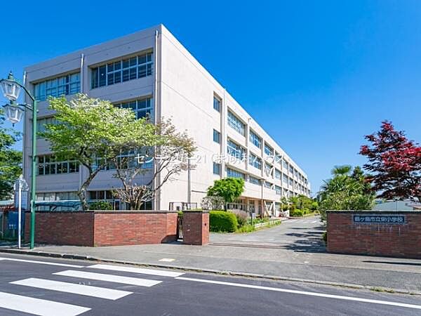 鶴ヶ島市立栄小学校まで660m
