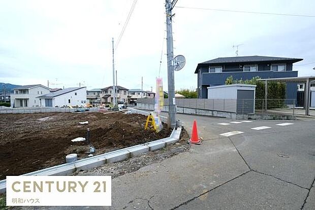 防犯カメラ標準設置の安心物件!