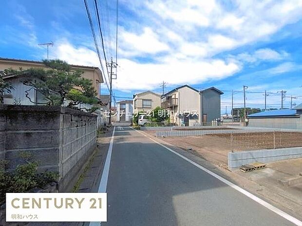 商店街通りが近く便利な立地です！