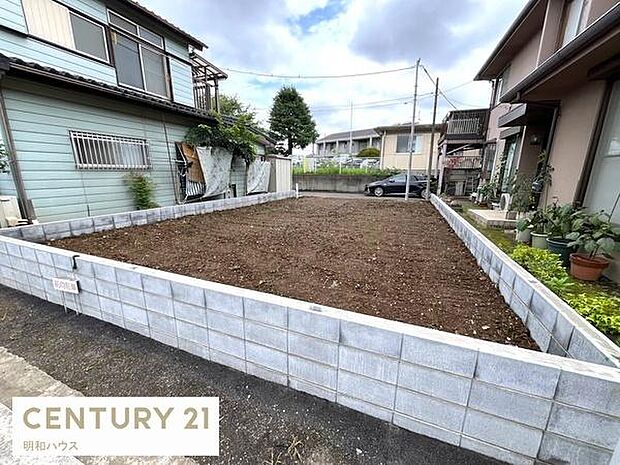北西側駐車場につき開放的な立地です!