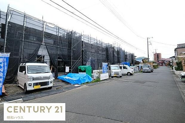 買い物施設が徒歩10分圏内にあり便利！