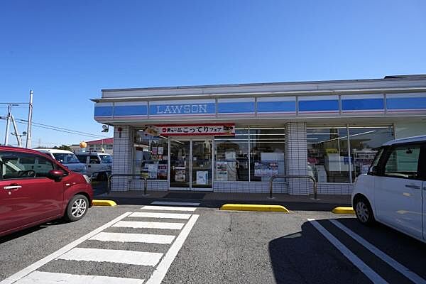 ローソン坂戸石井店まで400m