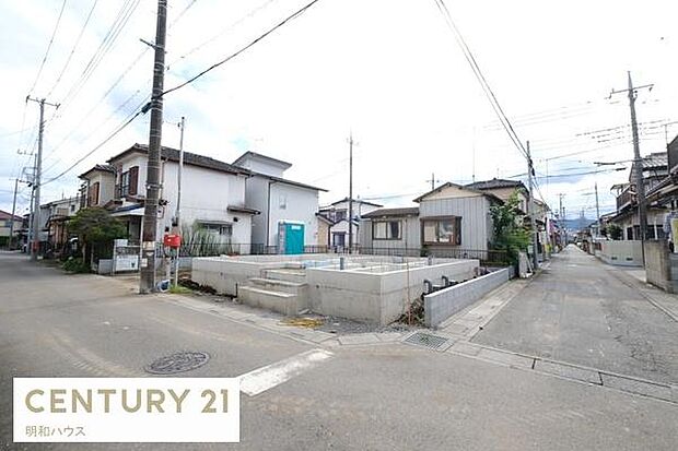 車通りは多くない穏やかな住宅地です♪