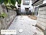 駐車場：車通りが少なく車庫入れも安心です！