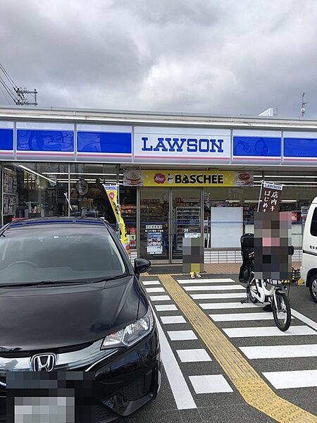 ローソン巽北一丁目店まで316m